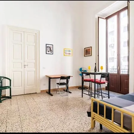 Binario 8 Stazione Lejlighed *